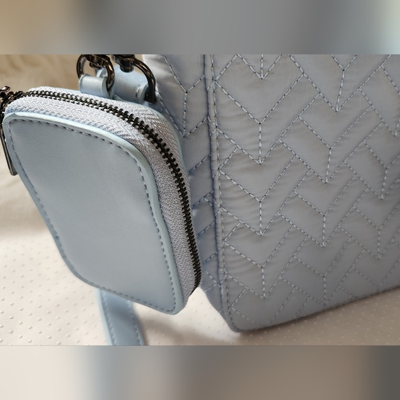 Steve Madden Quilt Handbag. Blue. - Picture 9 of 16